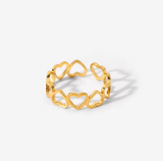 18k gold stainless steel ring featuring a trendy heart design, perfect for adding elegance to any outfit.